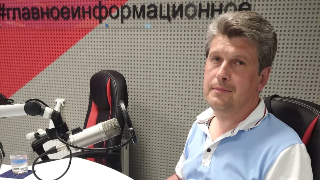 "На пике сезона" В студии — Алексей Мишин.